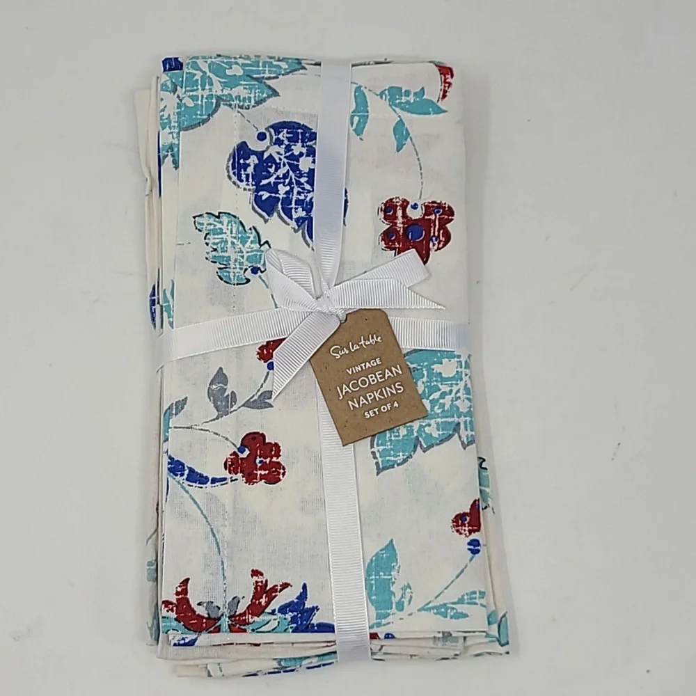 New Sur la Table set of 4 Cloth Napkins